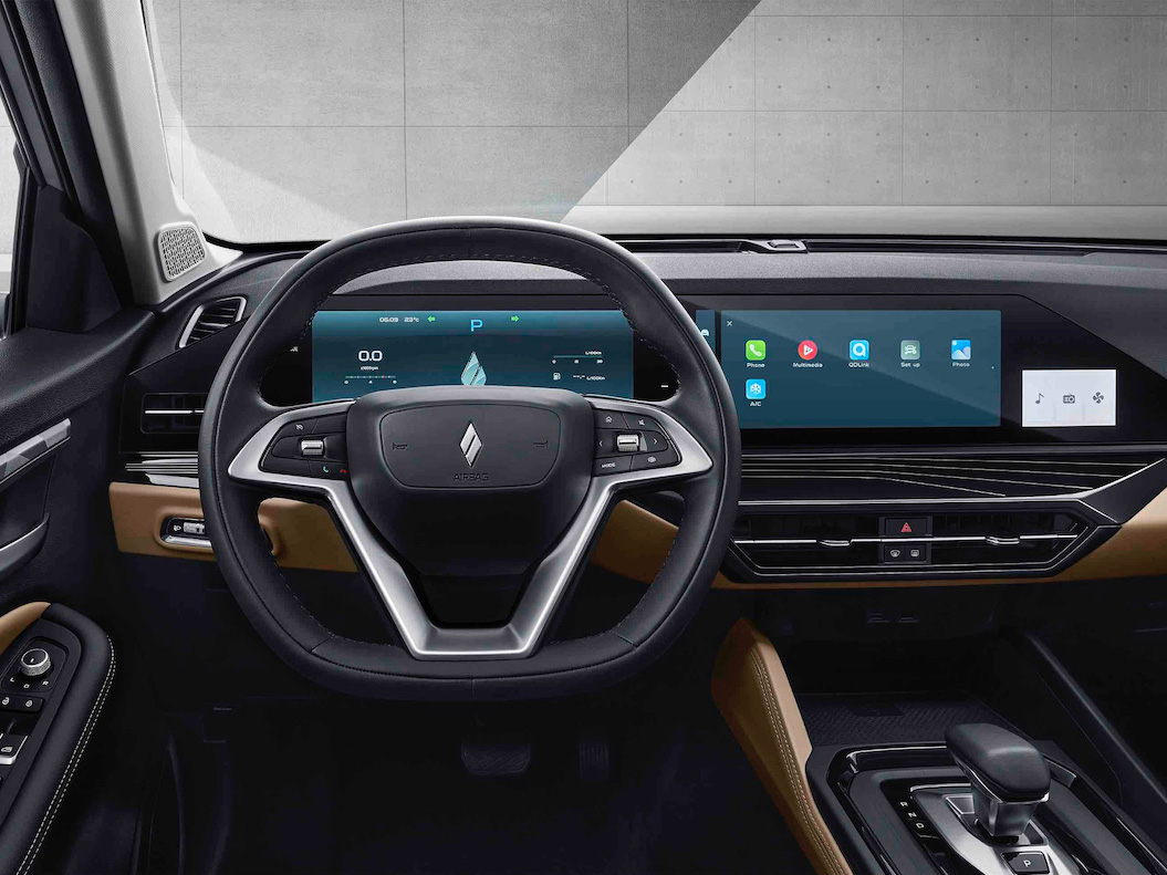 LIVAN X6PRO интерьер 3