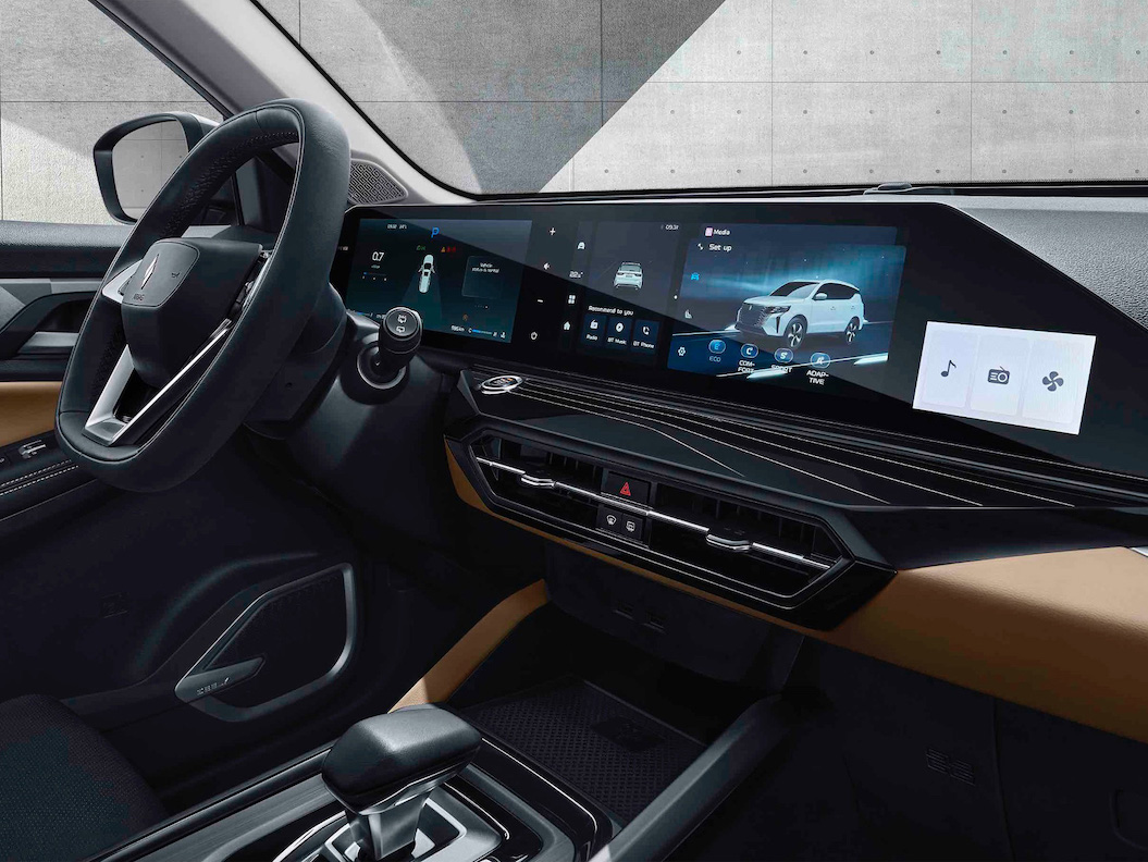 LIVAN X6PRO интерьер 2